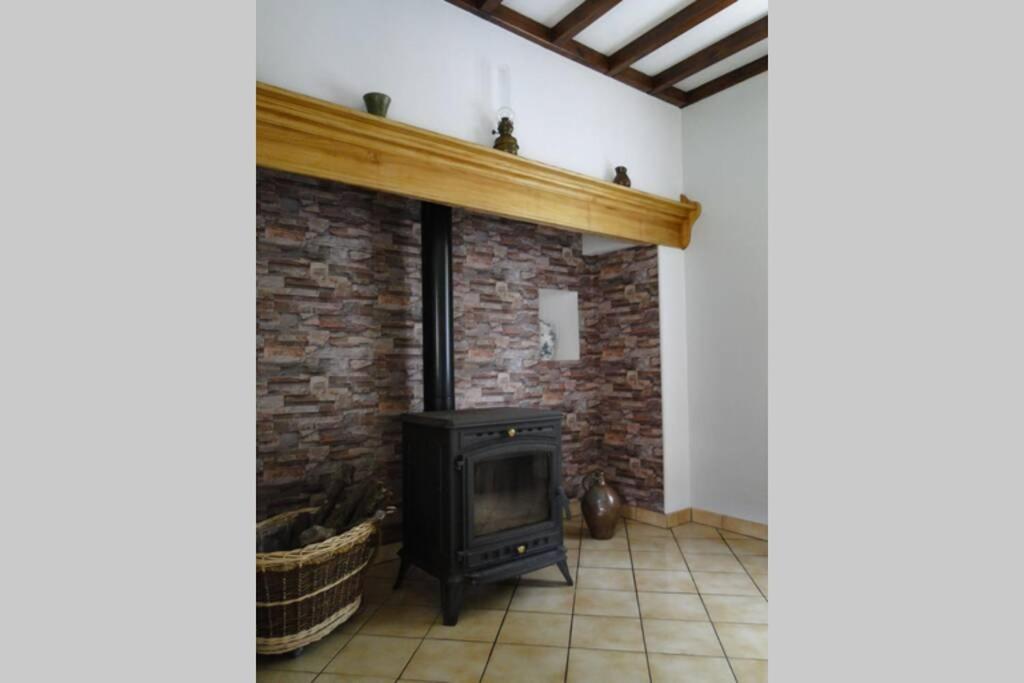 Miller'S Farm. Cottage On The Auhtie For 2 Hem-Hardinval Bagian luar foto